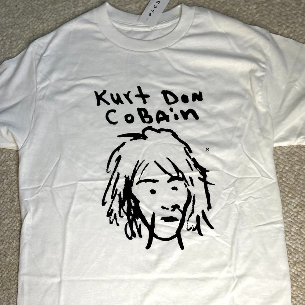 NWT KURT COBAIN NIRVANA BAND TEE (S)